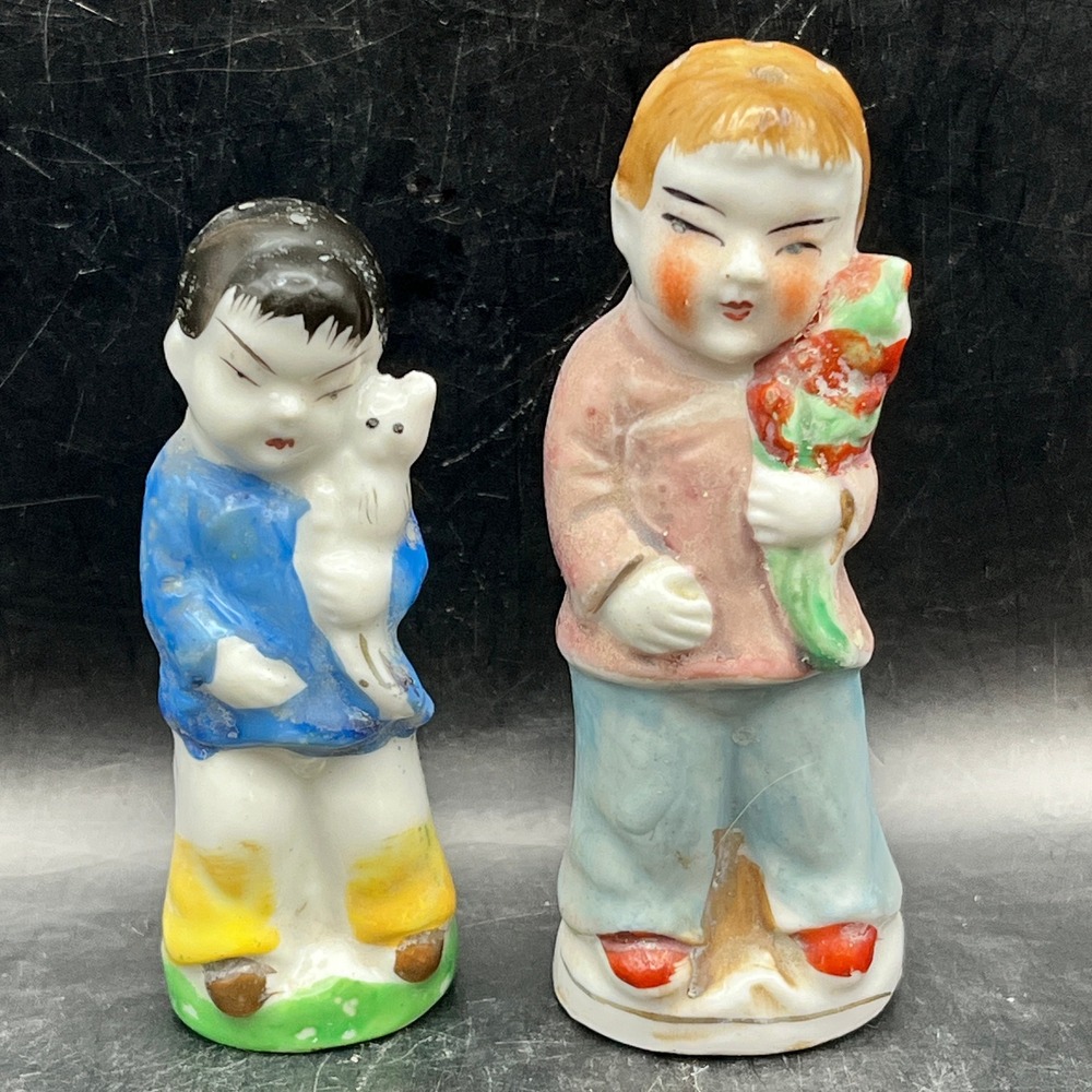 VTG Oriental Boys Salt & Pepper Shakers Japan 3" Tall Collectible Decorative - Picture 1 of 7